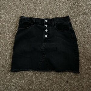 Old Navy Charcoal Button-Up Skirt